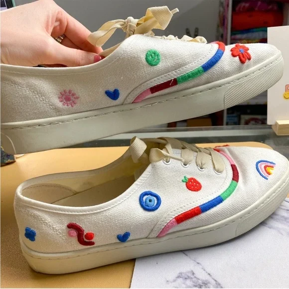 Soludos Marin Embroidered Rainbow White Sneakers Size 9 - Picture 2 of 10